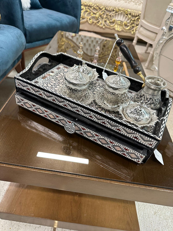 Handmade shell tray